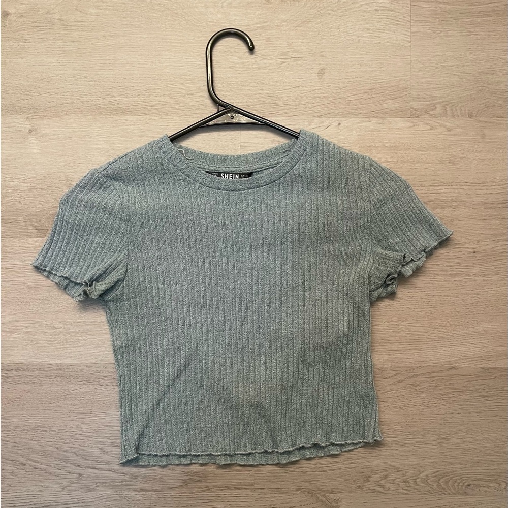 Cropped Green T-Shirt